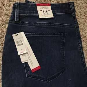 Talbots NWT Straight Leg Curvy Medium Wash Denim